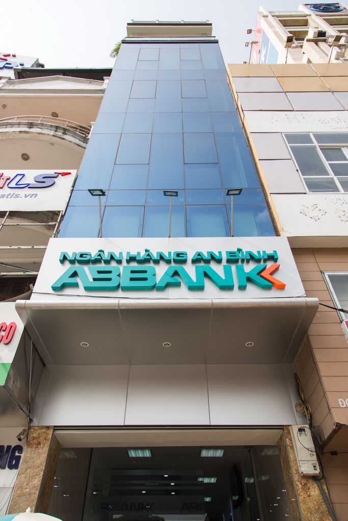 thi công nội thất abbank